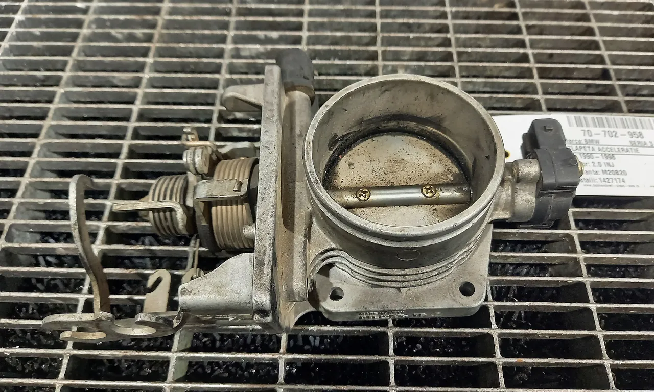 CLAPETA ACCELERATIE BMW 3 1990-1998