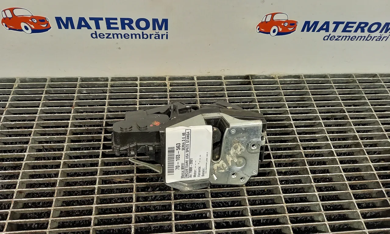 INCUIETOARE USA SPATE STANGA BMW 3 1997-2005