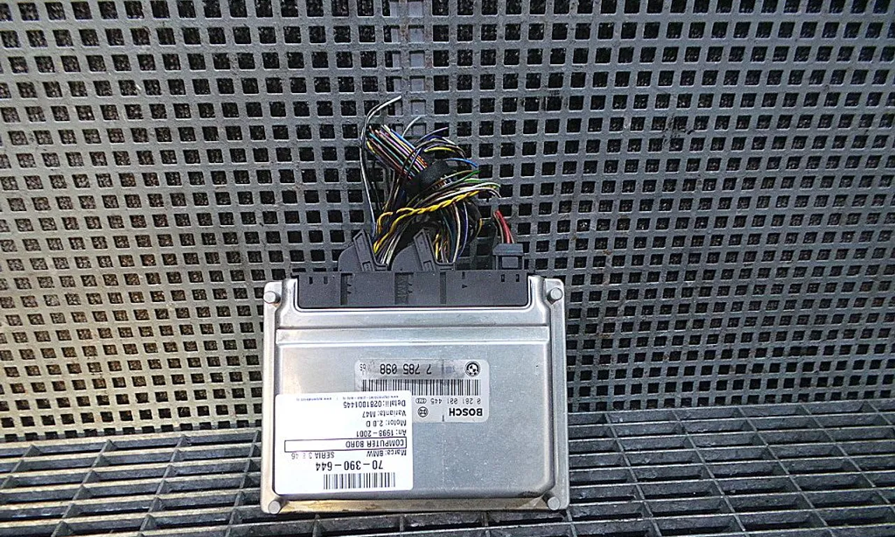 CALCULATOR MOTOR BMW 3 1998-2006