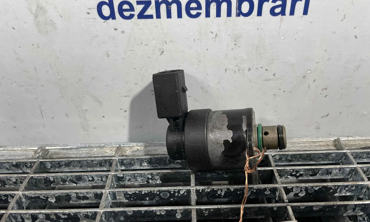 SENZOR POMPA BMW 3 1997-2005