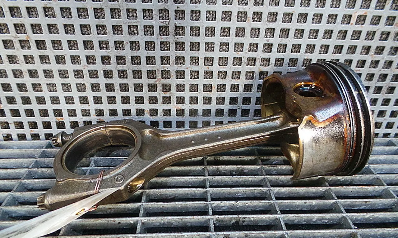 BIELA MOTOR BMW 3 1997-2005