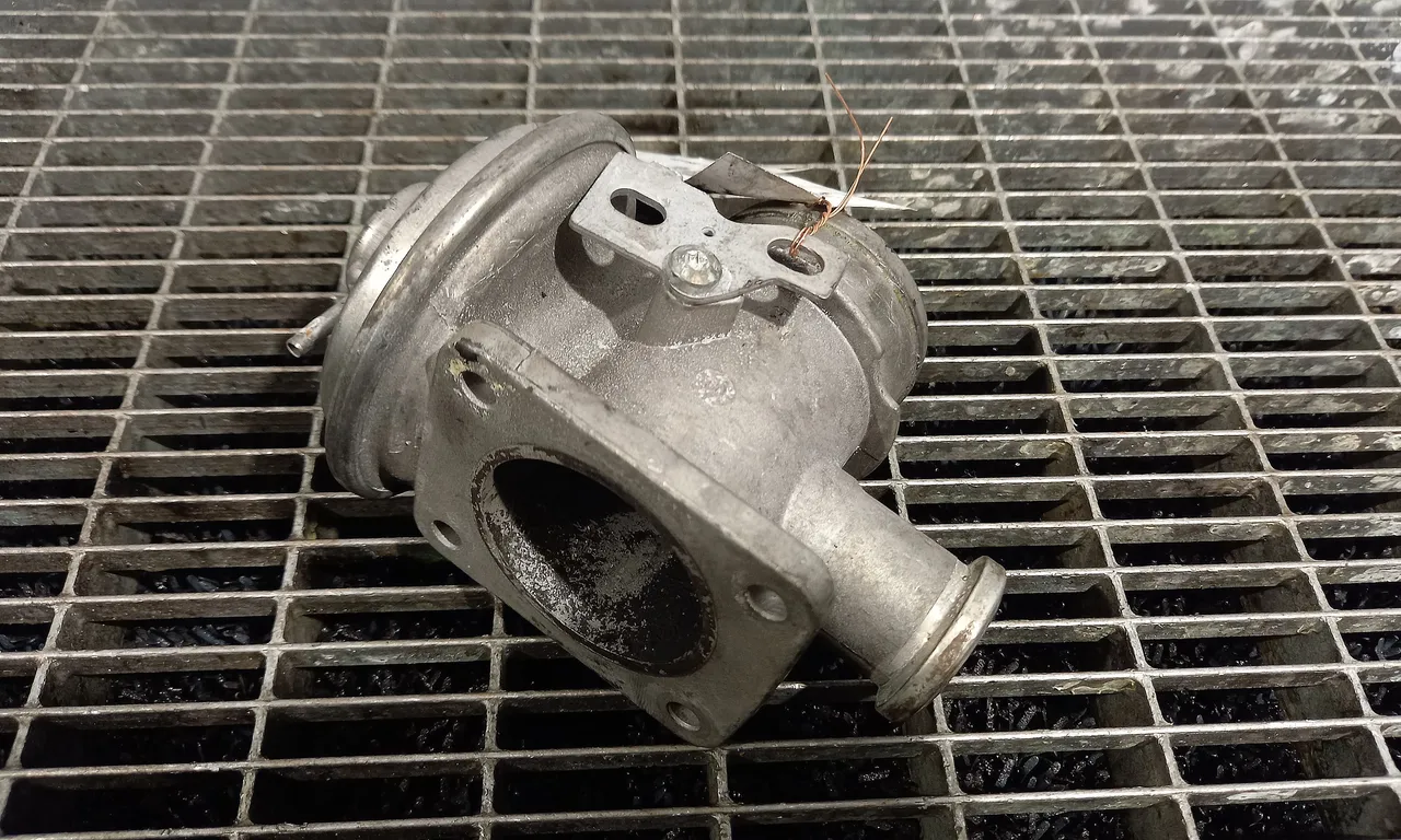 SUPAPA EGR BMW 3 1997-2005