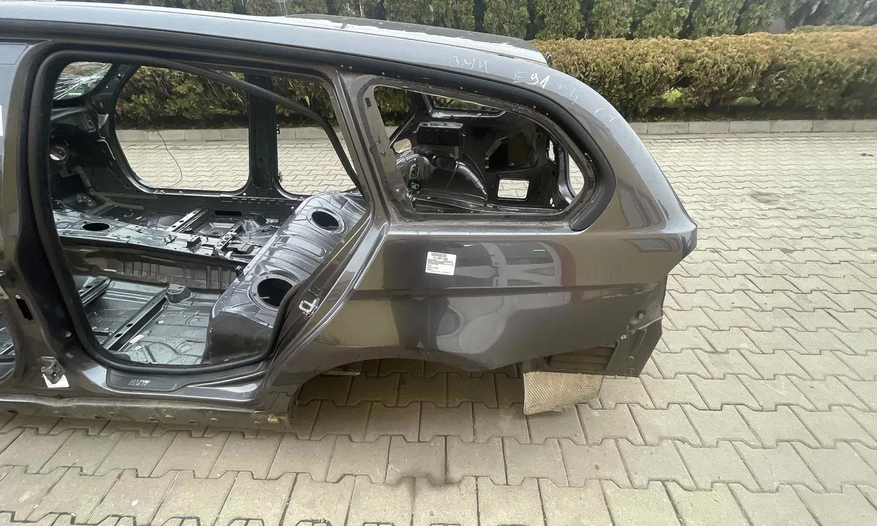 ARIPA SPATE STANGA BMW 3 2004-2012