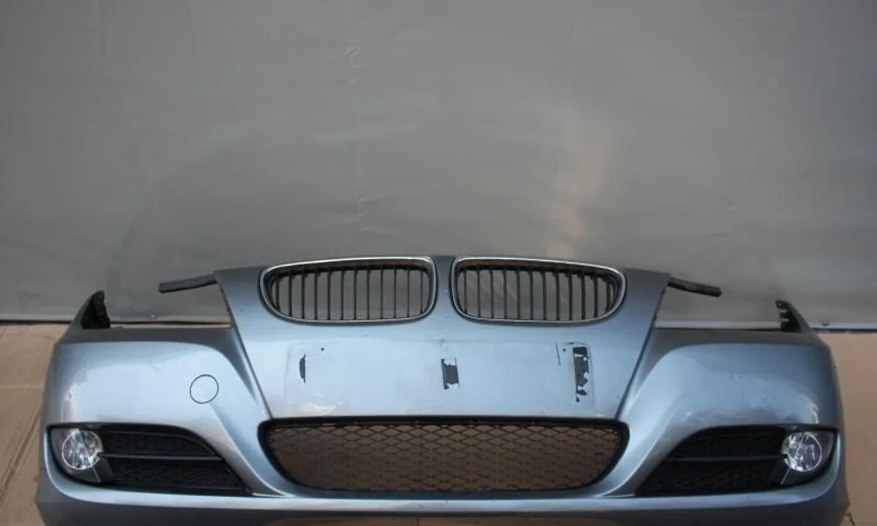 Bara fata BMW 3 2004-2012