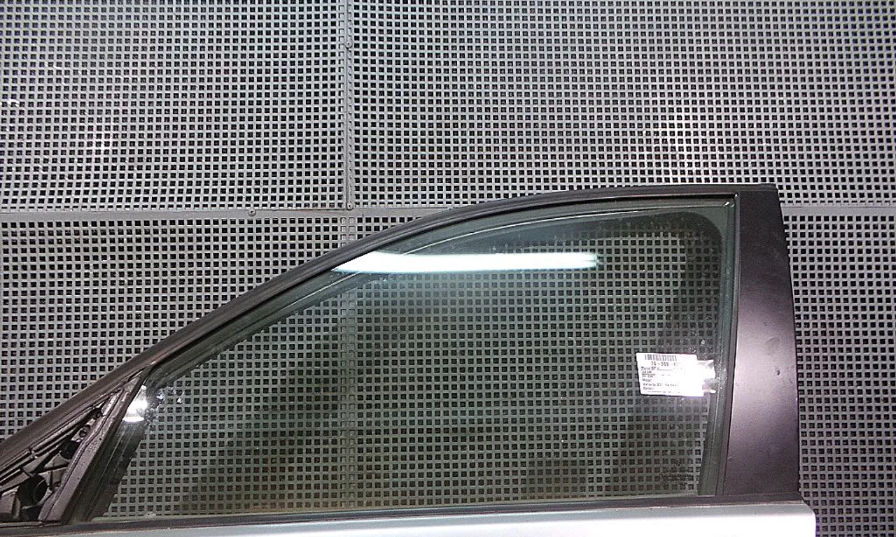 GEAM FATA STANGA BMW 3 2004-2012