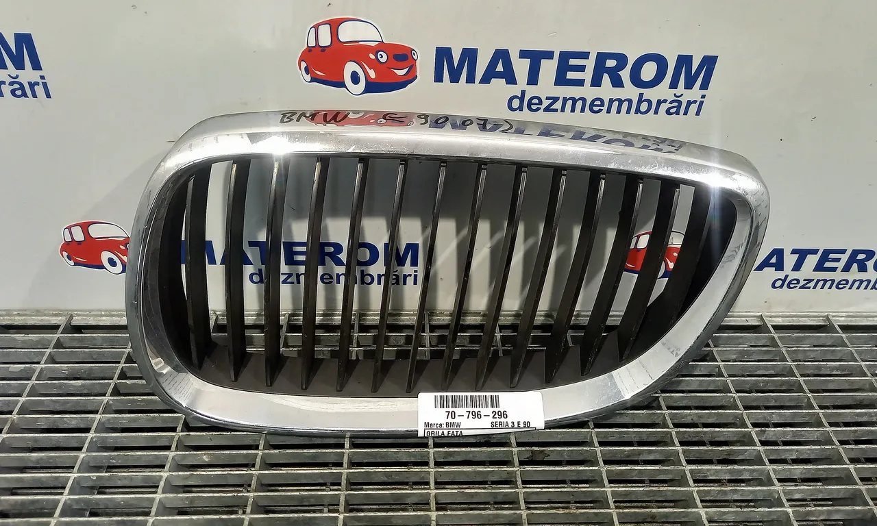 GRILA FATA BMW 3 2004-2012