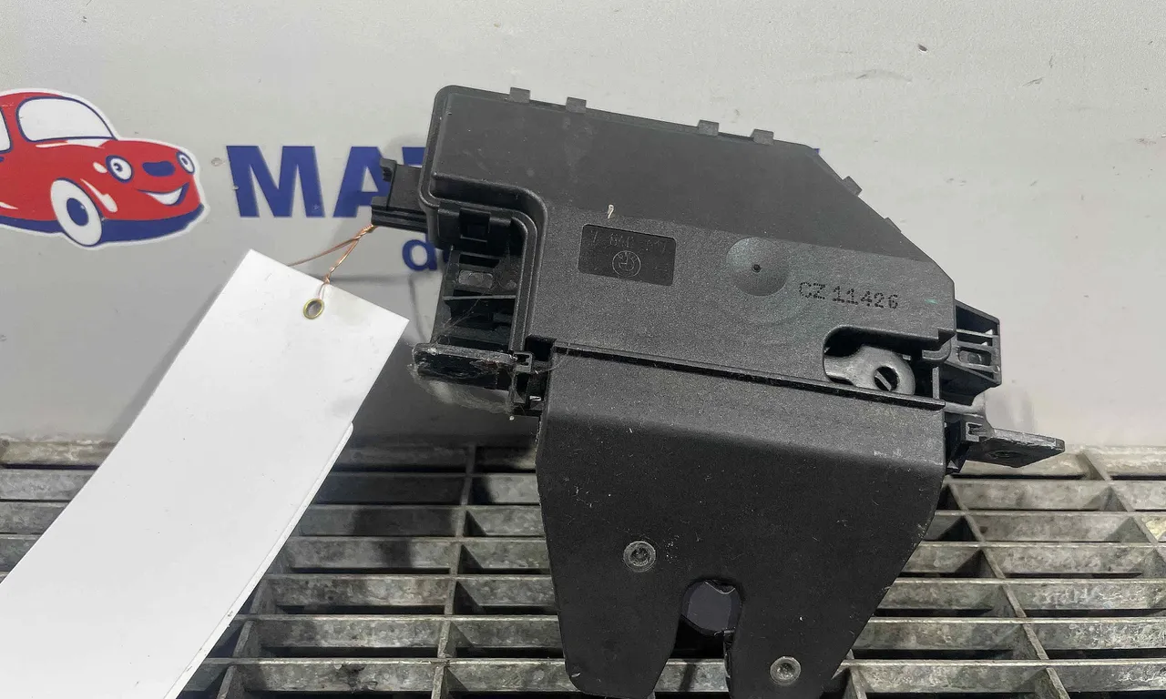 INCUIETOARE CAPOTA SPATE BMW 3 2004-2012