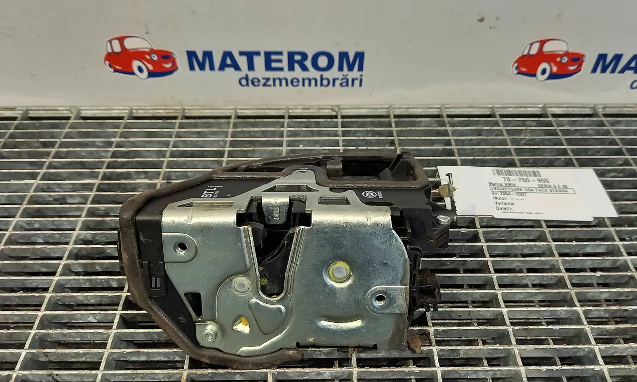 INCUIETOARE USA FATA STANGA BMW 3 2004-2012