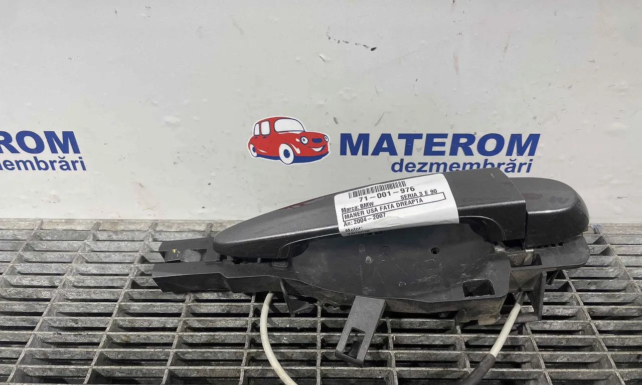 MANER USA FATA DREAPTA BMW 3 2004-2012