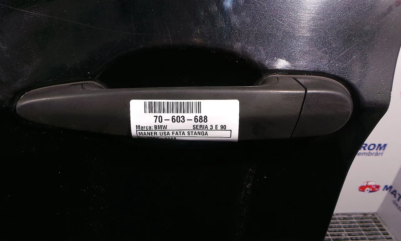 MANER USA FATA STANGA BMW 3 2004-2012