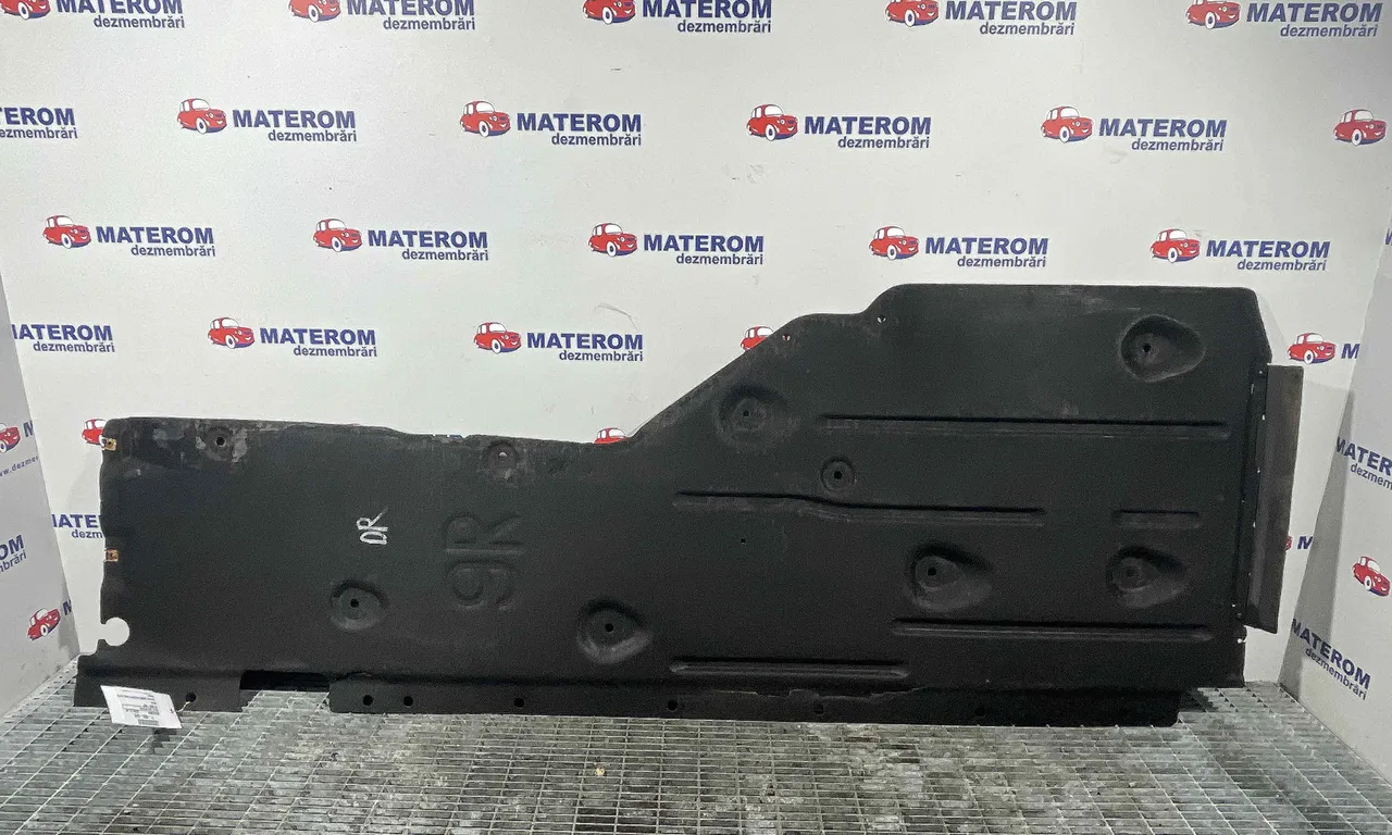 SCUT SUB MASINA BMW 3 2004-2012