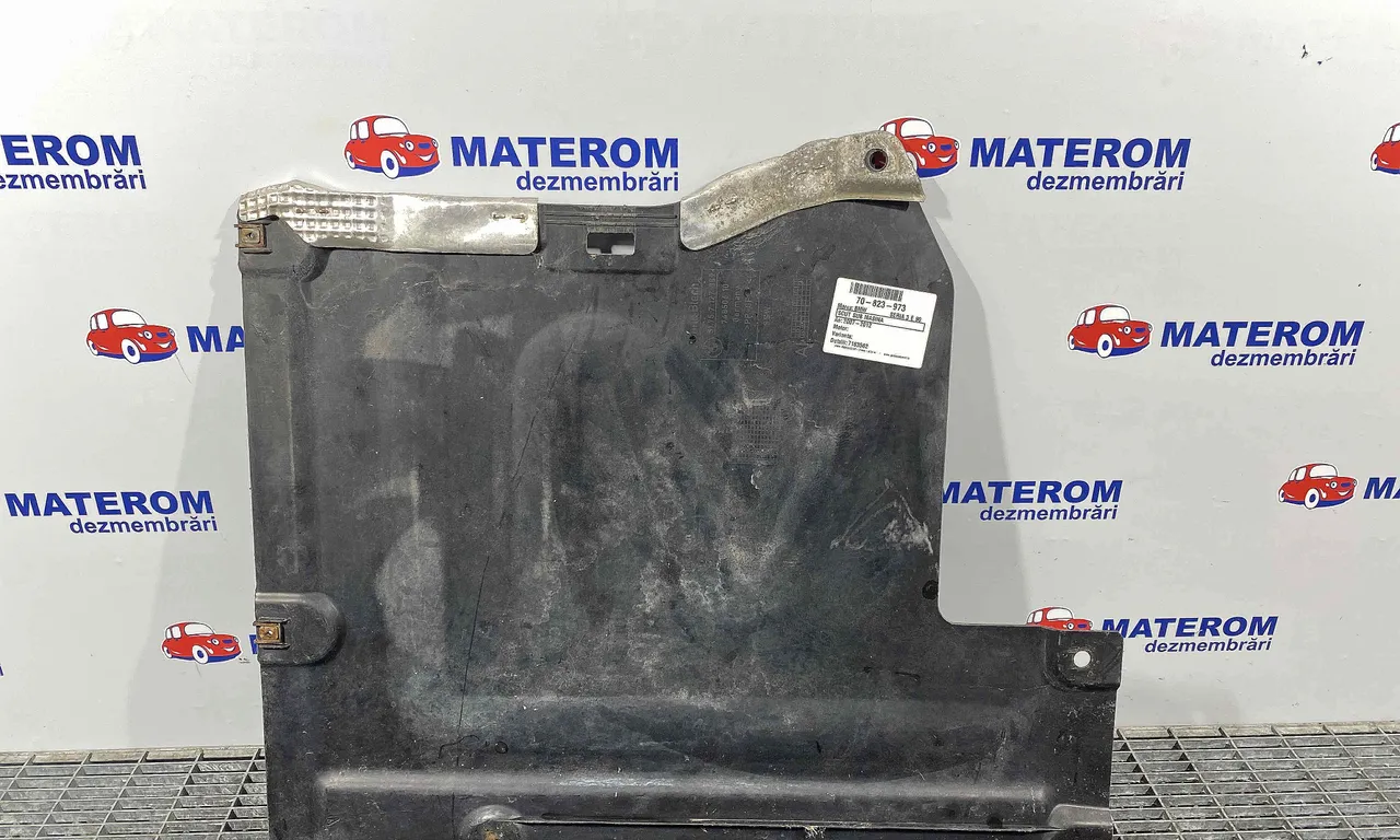 SCUT SUB MASINA BMW 3 2004-2012