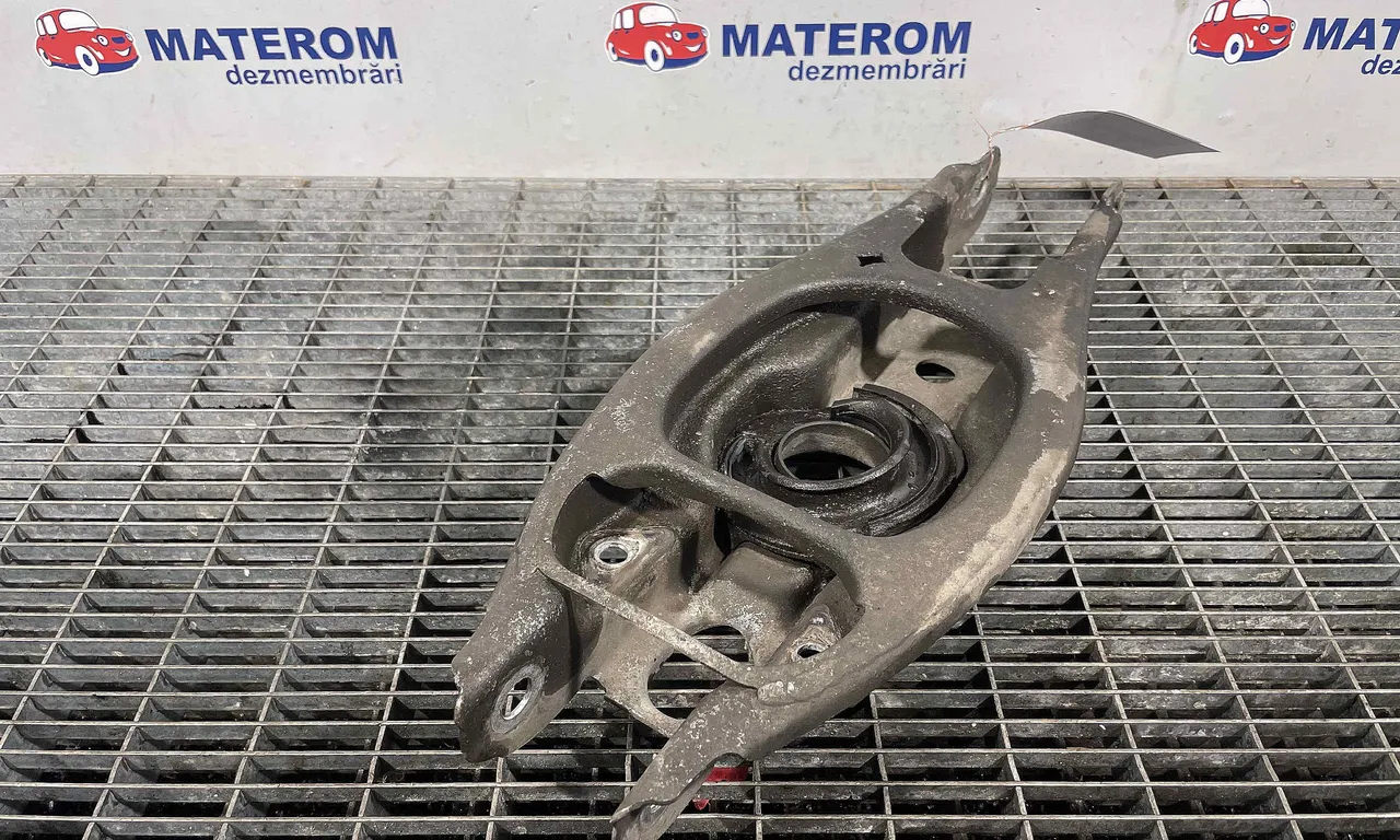 BRAT SPATE INFERIOR STANGA BMW 3 2004-2012