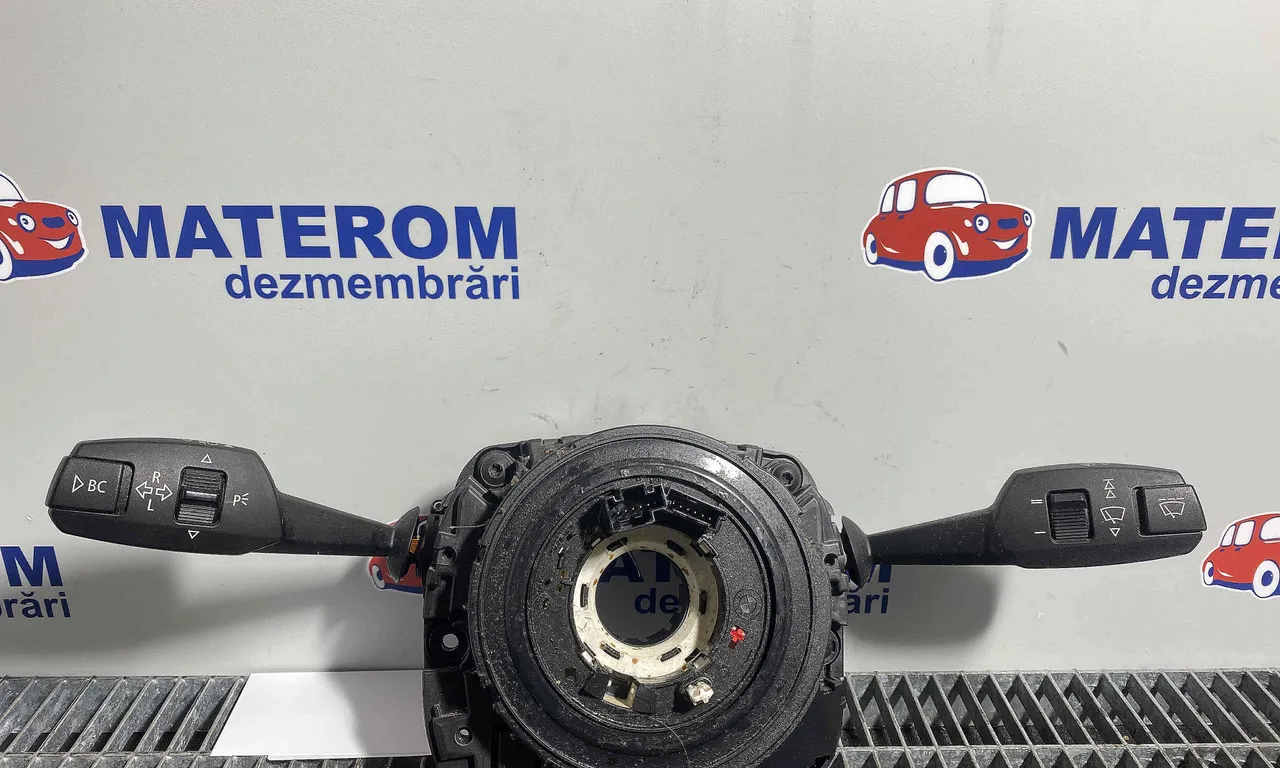 BLOC SEMNALIZARE CU STERGATOR BMW 3 2004-2012