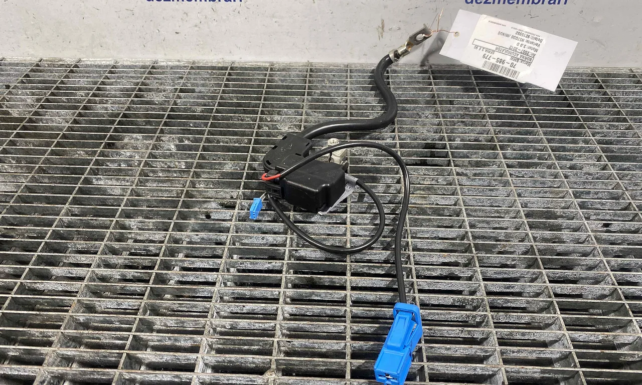 BORNA ACUMULATOR BMW 3 2004-2012