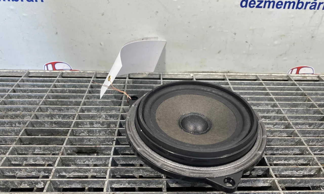 DIFUZOR AUDIO BMW 3 2004-2012