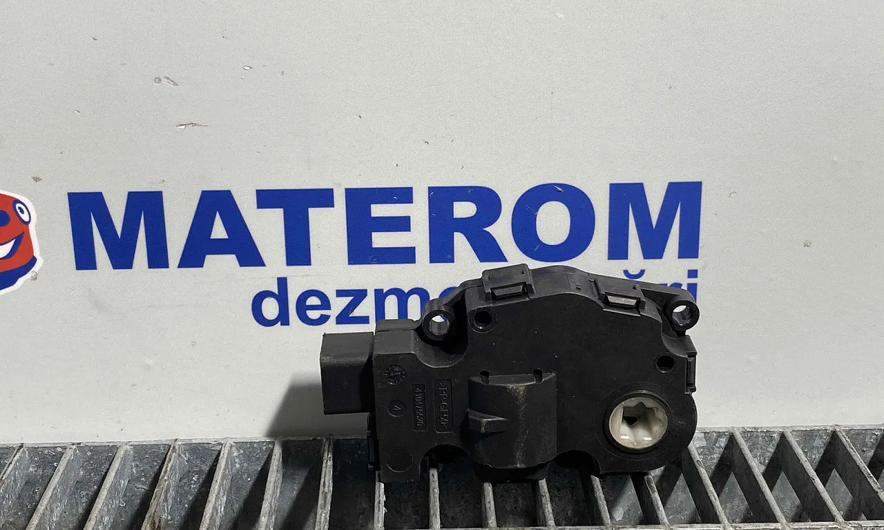 MOTORAS CLAPETA INCALZIRE BMW 3 2004-2012
