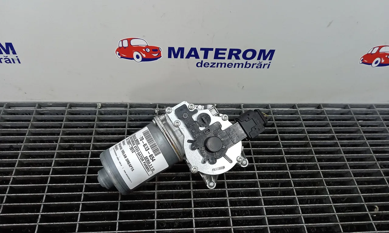 MOTORAS STERGATOR PARBRIZ BMW 3 2004-2012