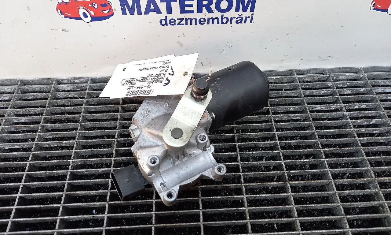 MOTORAS STERGATOR PARBRIZ BMW 3 2004-2012