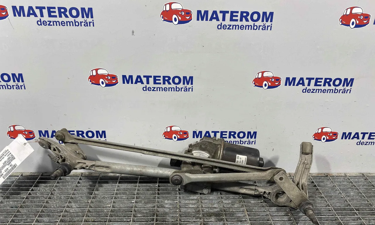 MOTORAS STERGATOR PARBRIZ BMW 3 2004-2012