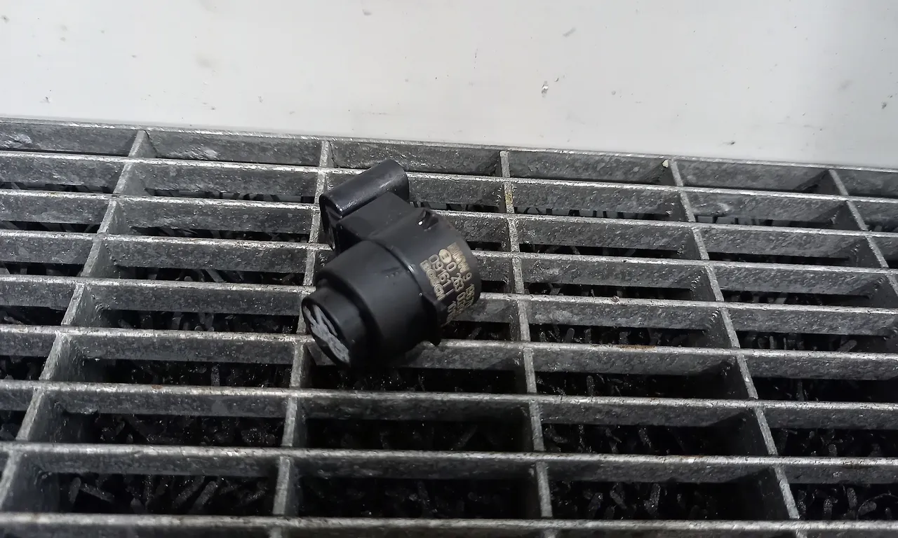 SENZOR PARCARE SPATE BMW 3 2004-2012