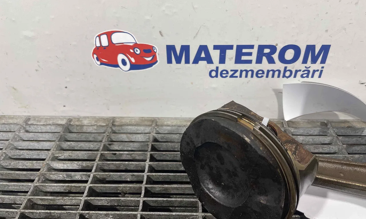 PISTON BMW 3 2004-2012