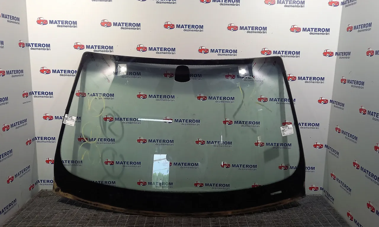 PARBRIZ BMW 3 2005-2013