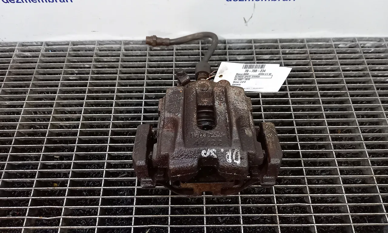 ETRIER SPATE STANGA BMW 3 2005-2013