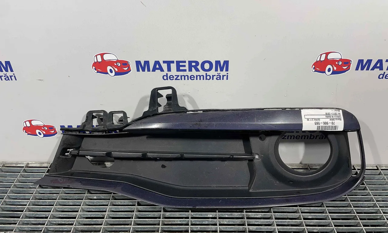 GRILA IN BARA BMW 3 2011-2018