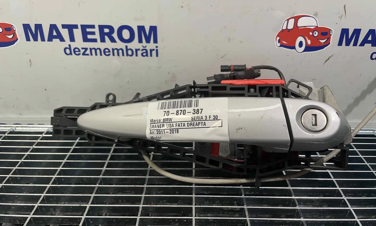 MANER USA FATA DREAPTA BMW 3 2011-2018
