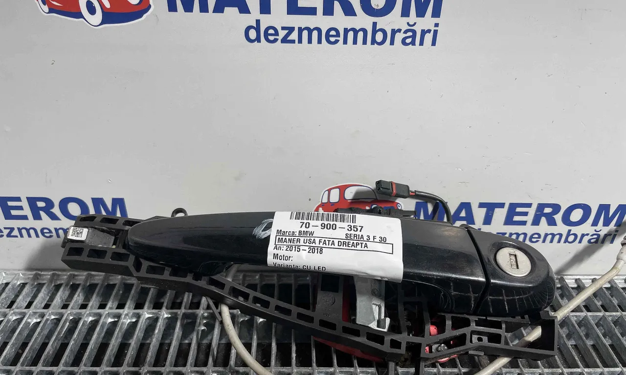MANER USA FATA DREAPTA BMW 3 2011-2018
