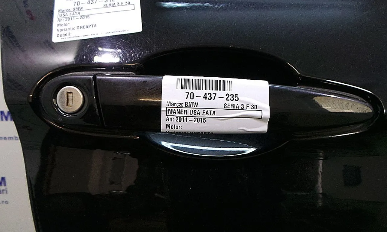 MANER USA FATA DREAPTA BMW 3 2011-2018