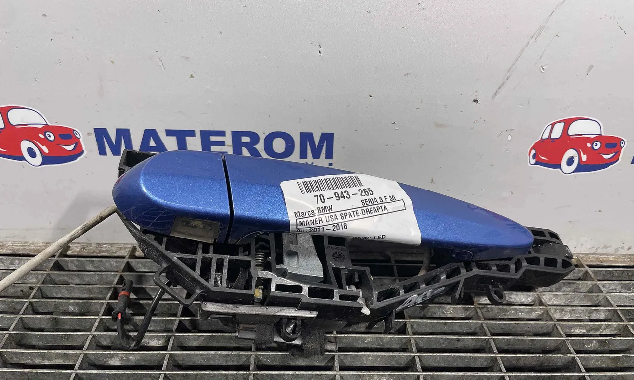 MANER USA SPATE DREAPTA BMW 3 2011-2018