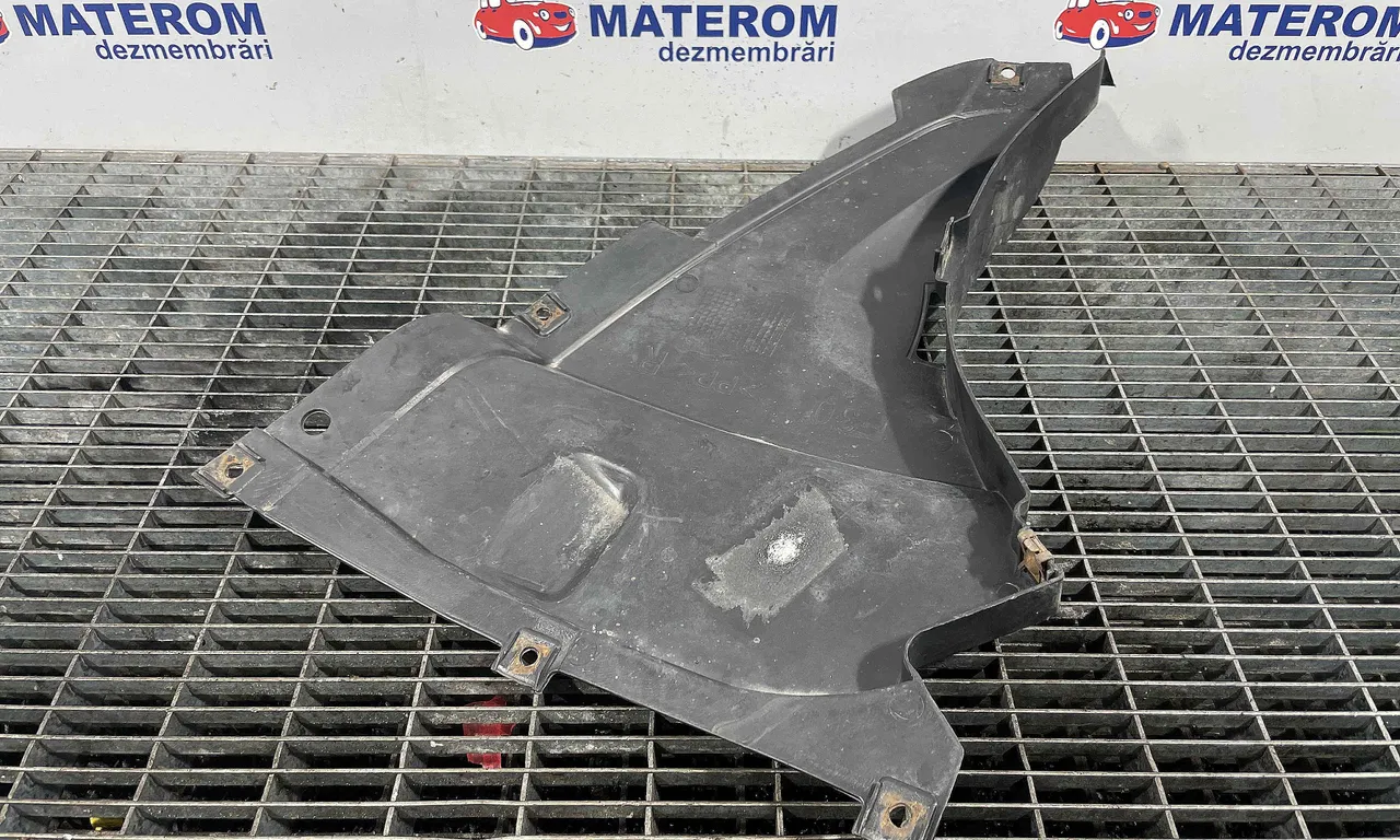 SCUT SUB MASINA BMW 3 2011-2018