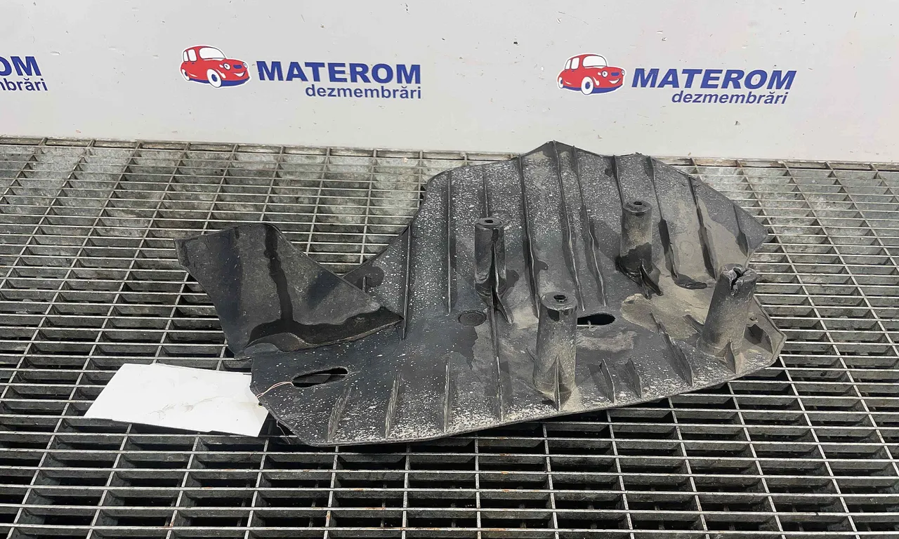 SCUT SUB MASINA BMW 3 2011-2018