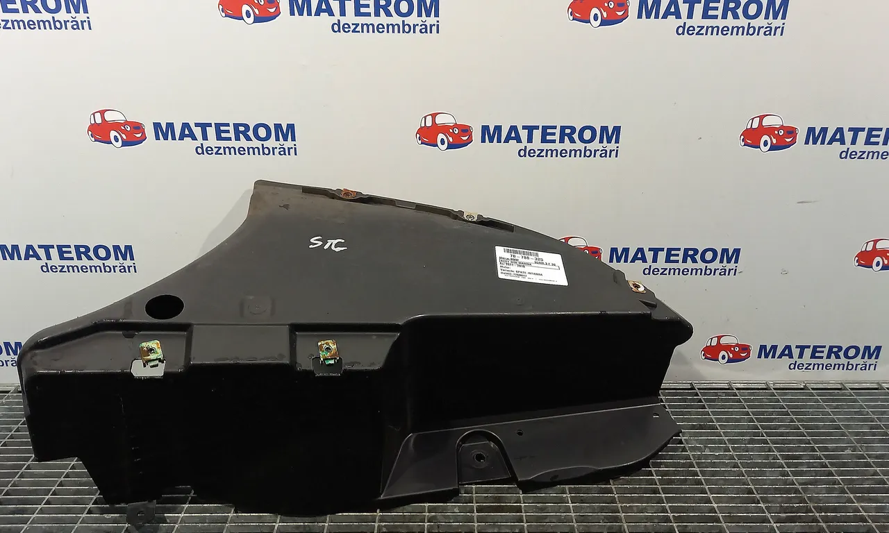 SCUT SUB MASINA BMW 3 2011-2018