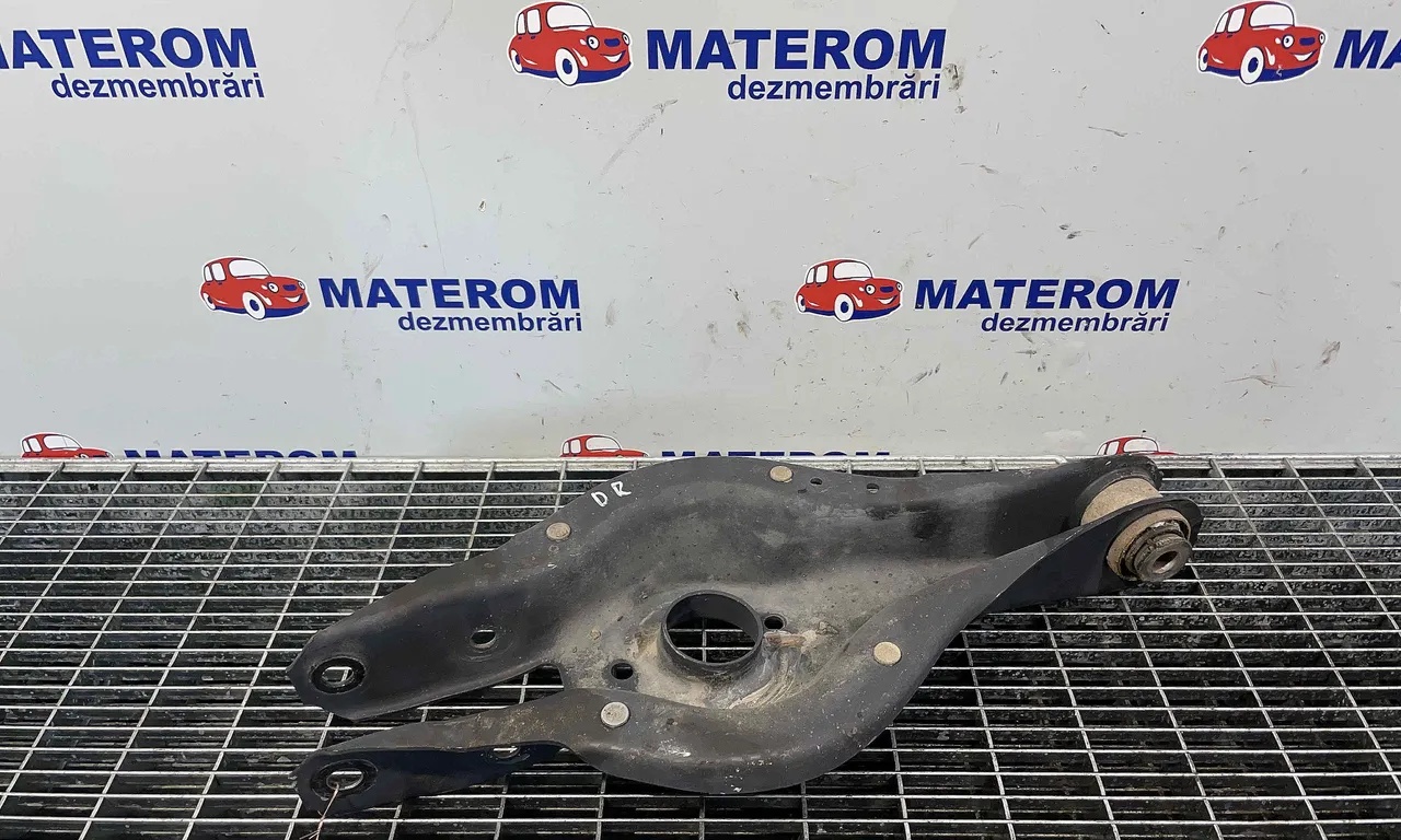 BRAT SPATE INFERIOR DREAPTA BMW 3 2011-2018
