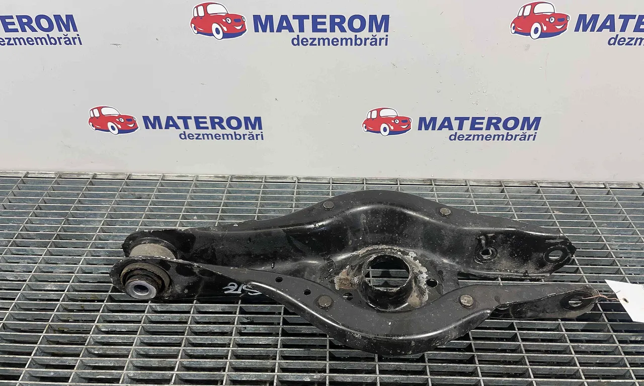 BRAT SPATE INFERIOR STANGA BMW 3 2011-2018