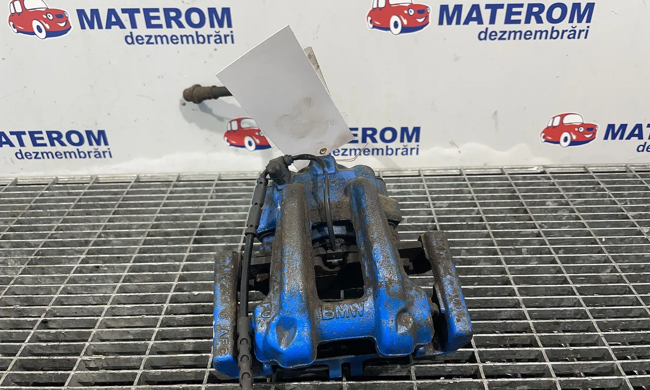 ETRIER SPATE DREAPTA BMW 3 2011-2018