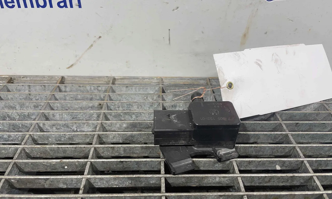 SENZOR FILTRU PARTICULE BMW 3 2011-2018