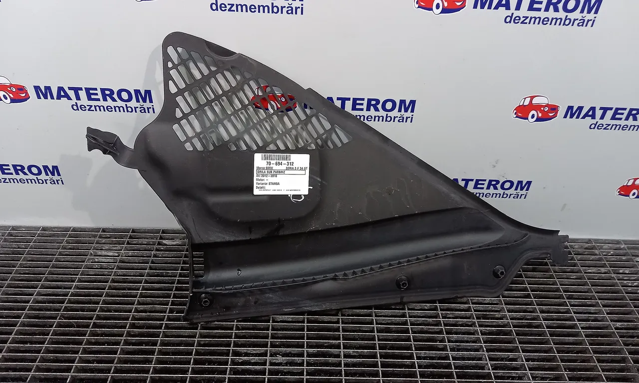 GRILA SUB PARBRIZ BMW 3 2012-2016