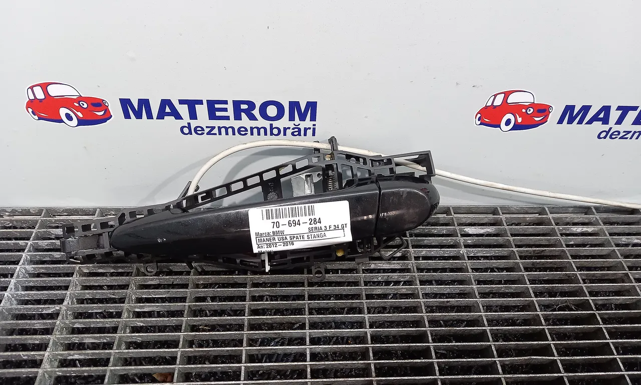 MANER USA SPATE STANGA BMW 3 2012-2016