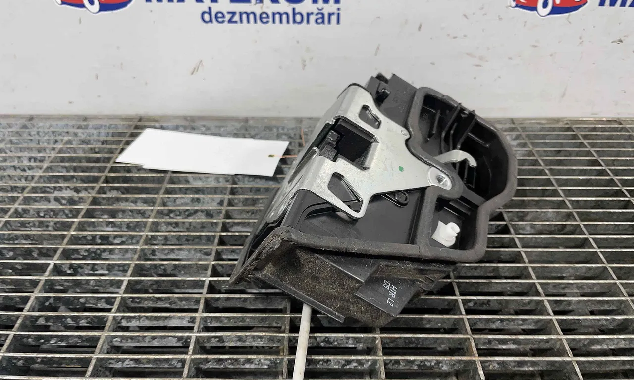 INCUIETOARE USA SPATE DREAPTA BMW 4 Gran 2014-2021