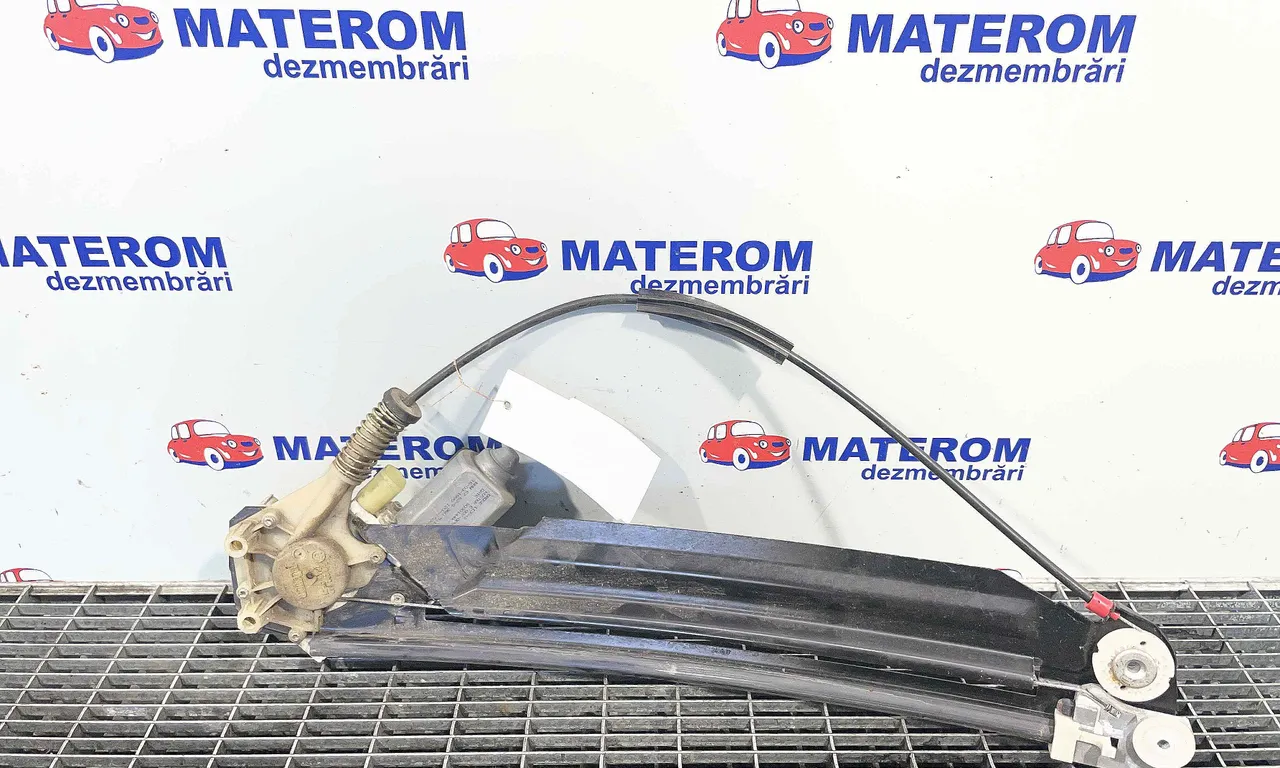 MACARA USA SPATE DREAPTA BMW 5 1995-2003