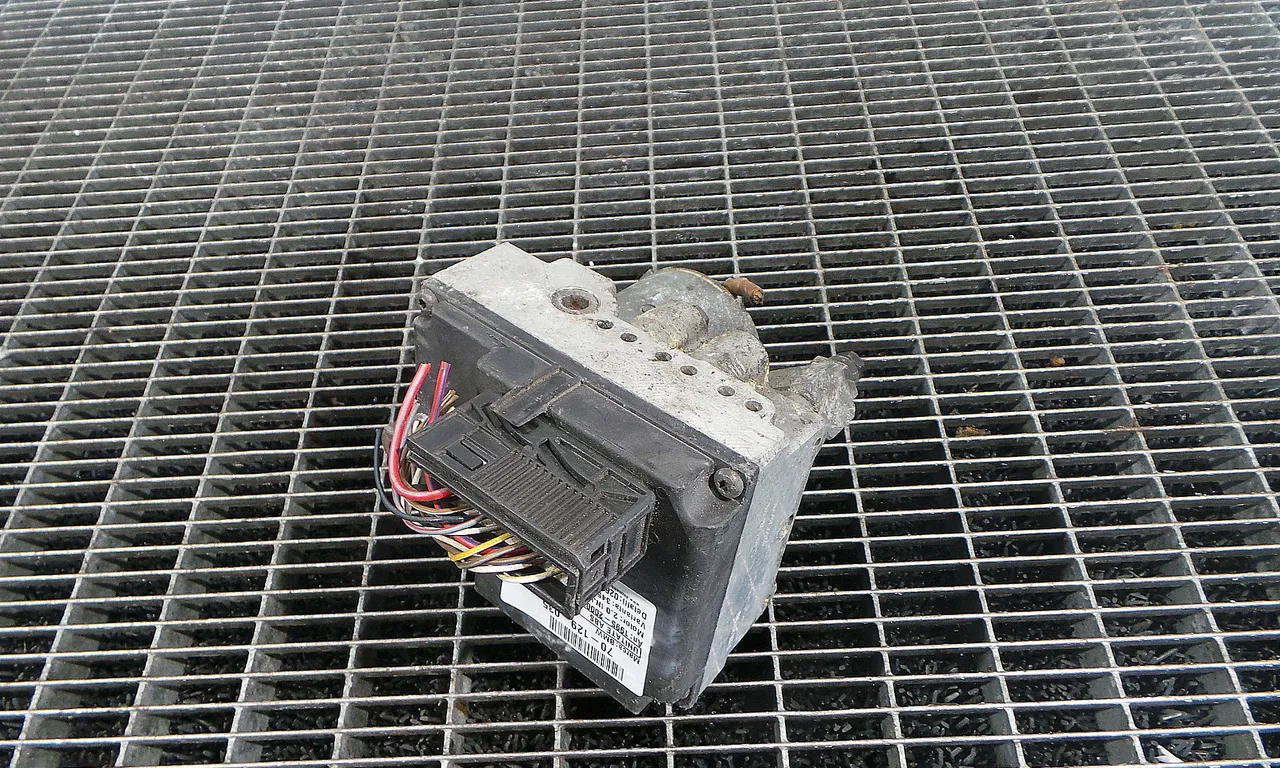 UNITATE ABS BMW 5 1995-2003