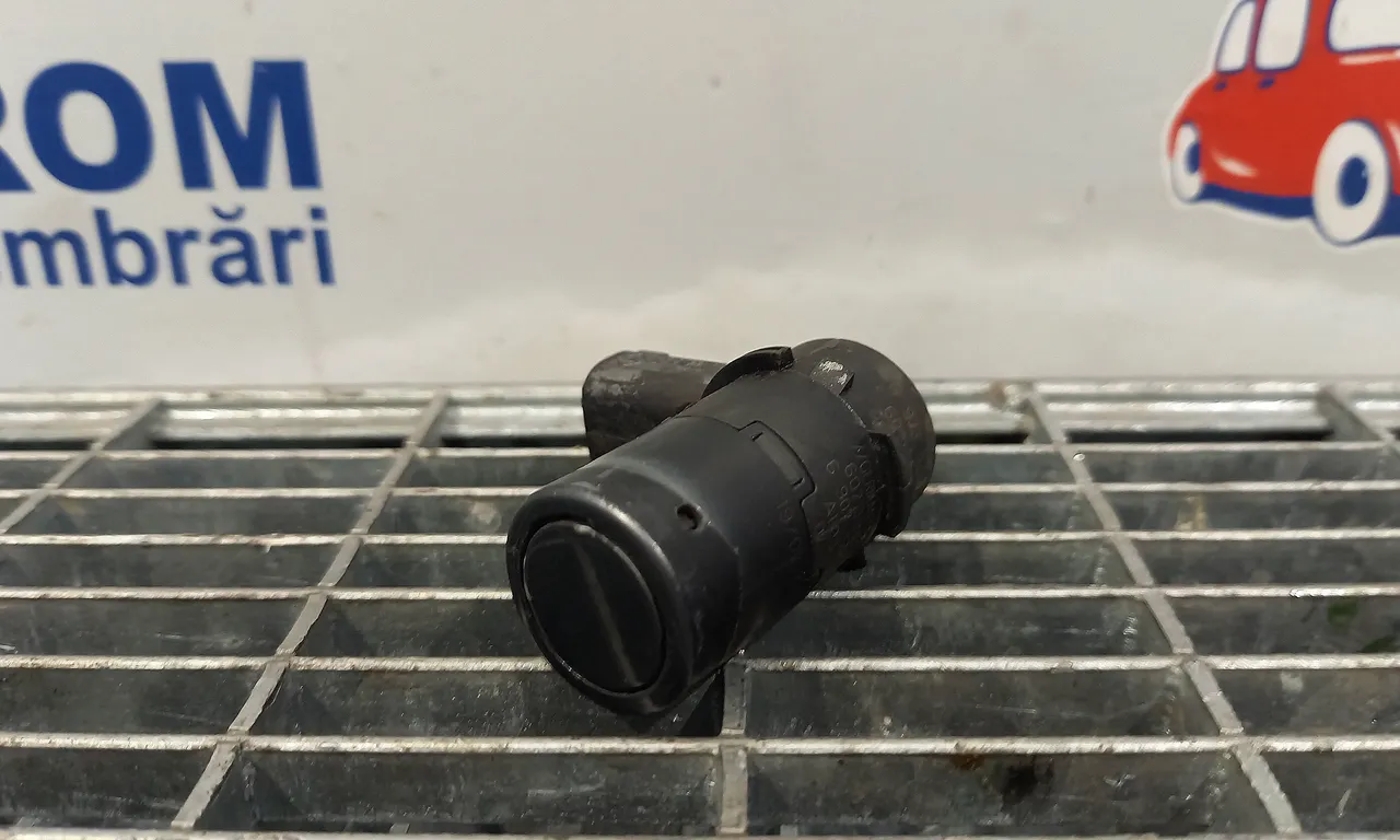 SENZOR PARCARE FATA BMW 5 1995-2003