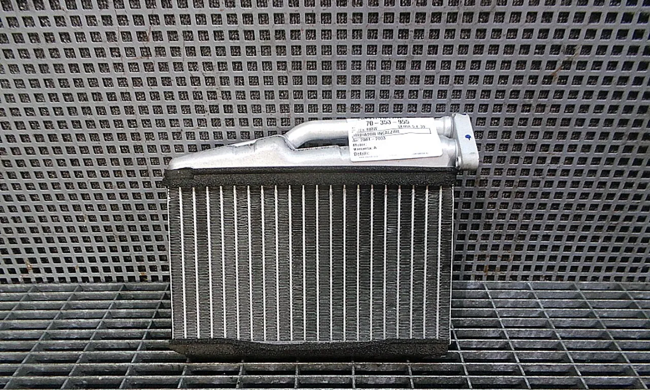 RADIATOR INCALZIRE BMW 5 1995-2003