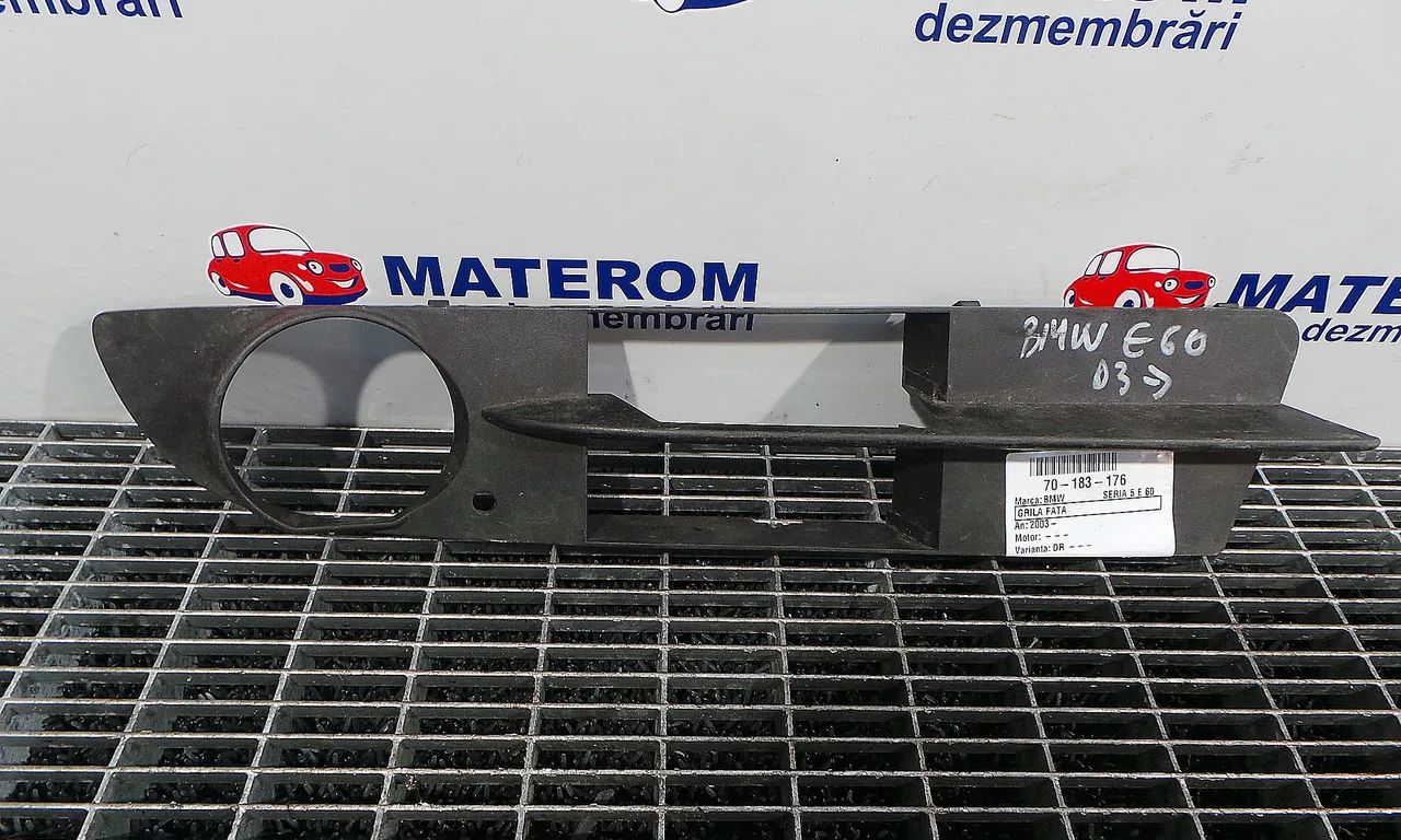 GRILA FATA BMW 5 2001-2010