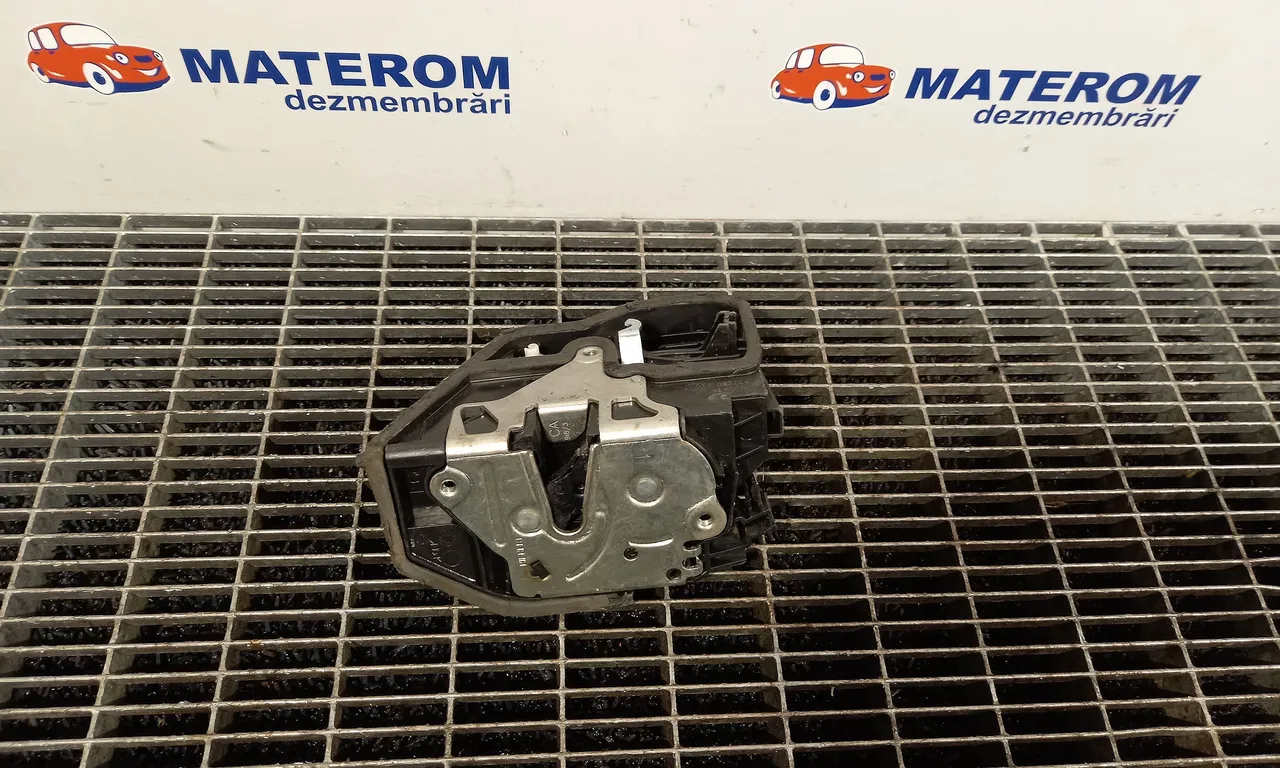 INCUIETOARE USA FATA STANGA BMW 5 2001-2010