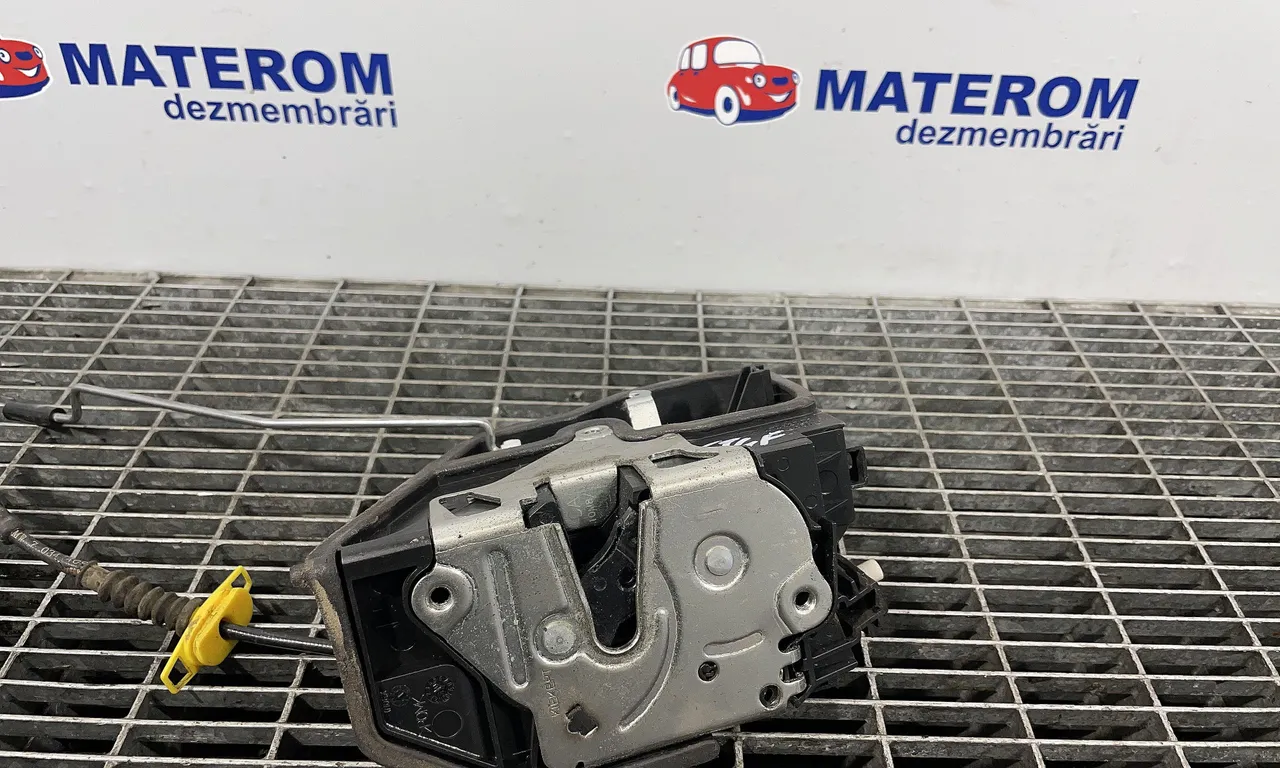 INCUIETOARE USA FATA STANGA BMW 5 2001-2010